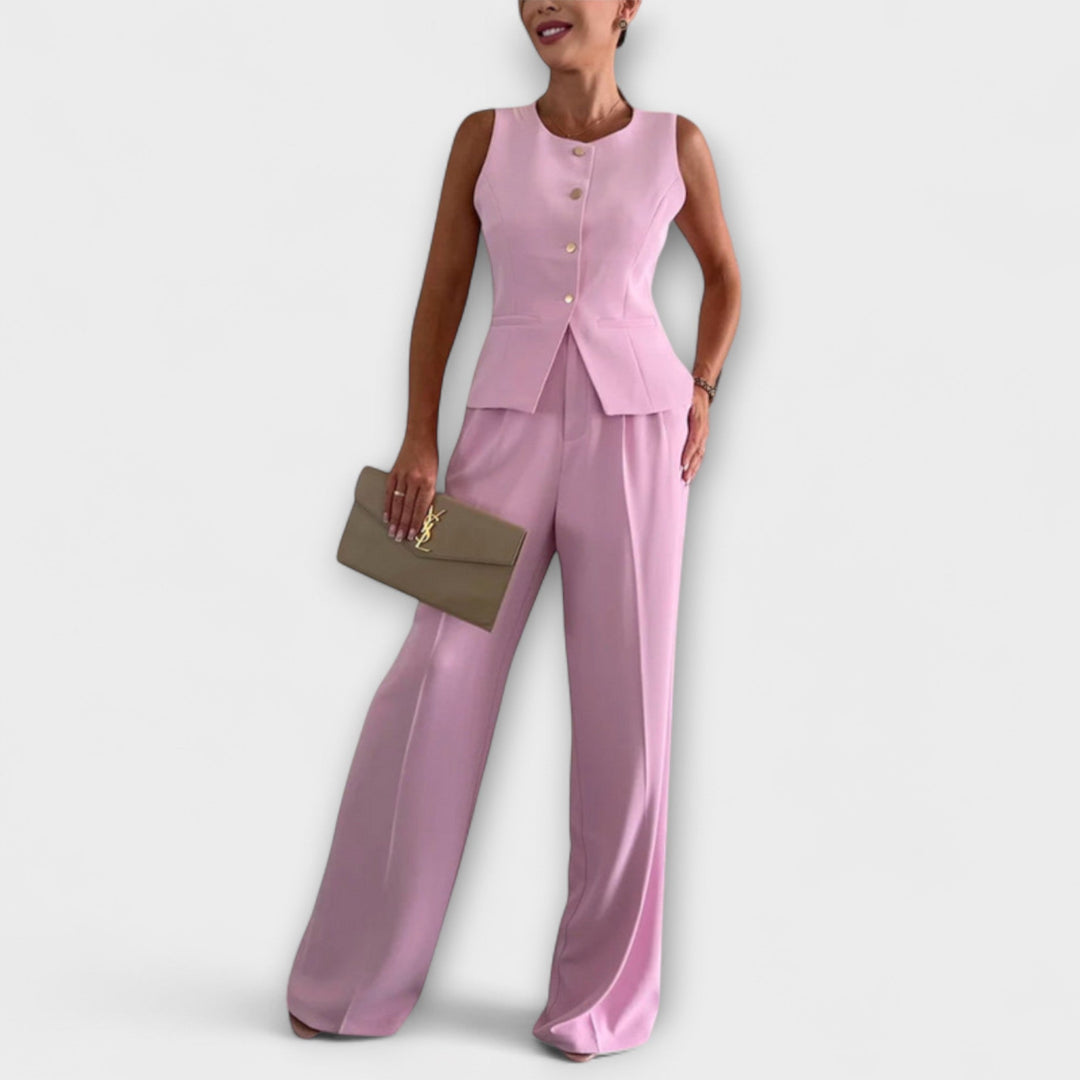 Wilhelmina - Cremefarbenes Set mit Weste und Hose
