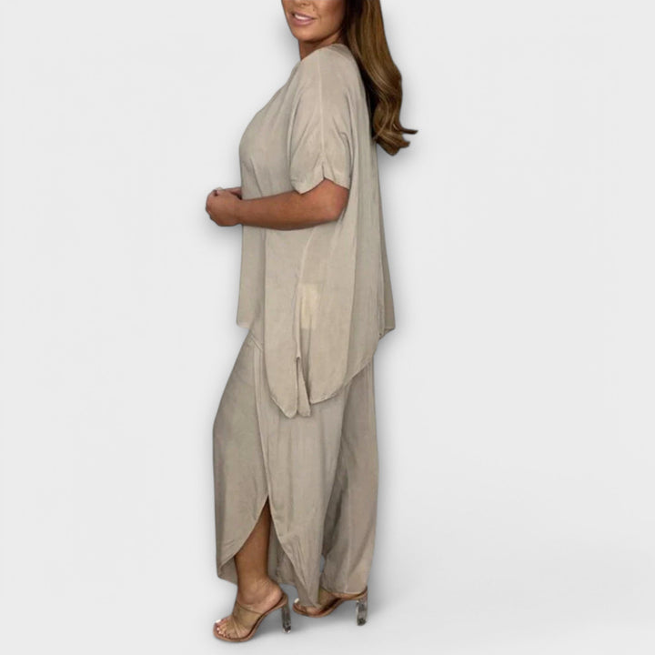 Maria - Ensemble deux pièces beige et confortable