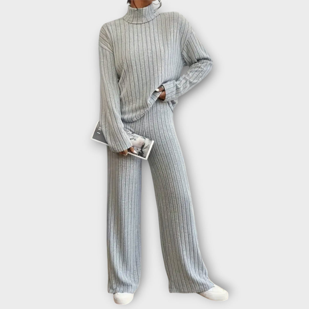 Amelia - Completo in due pezzi a coste nero casual