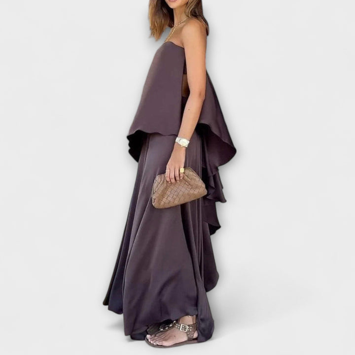 Ruby - Set grigio con top a fascia e gonna