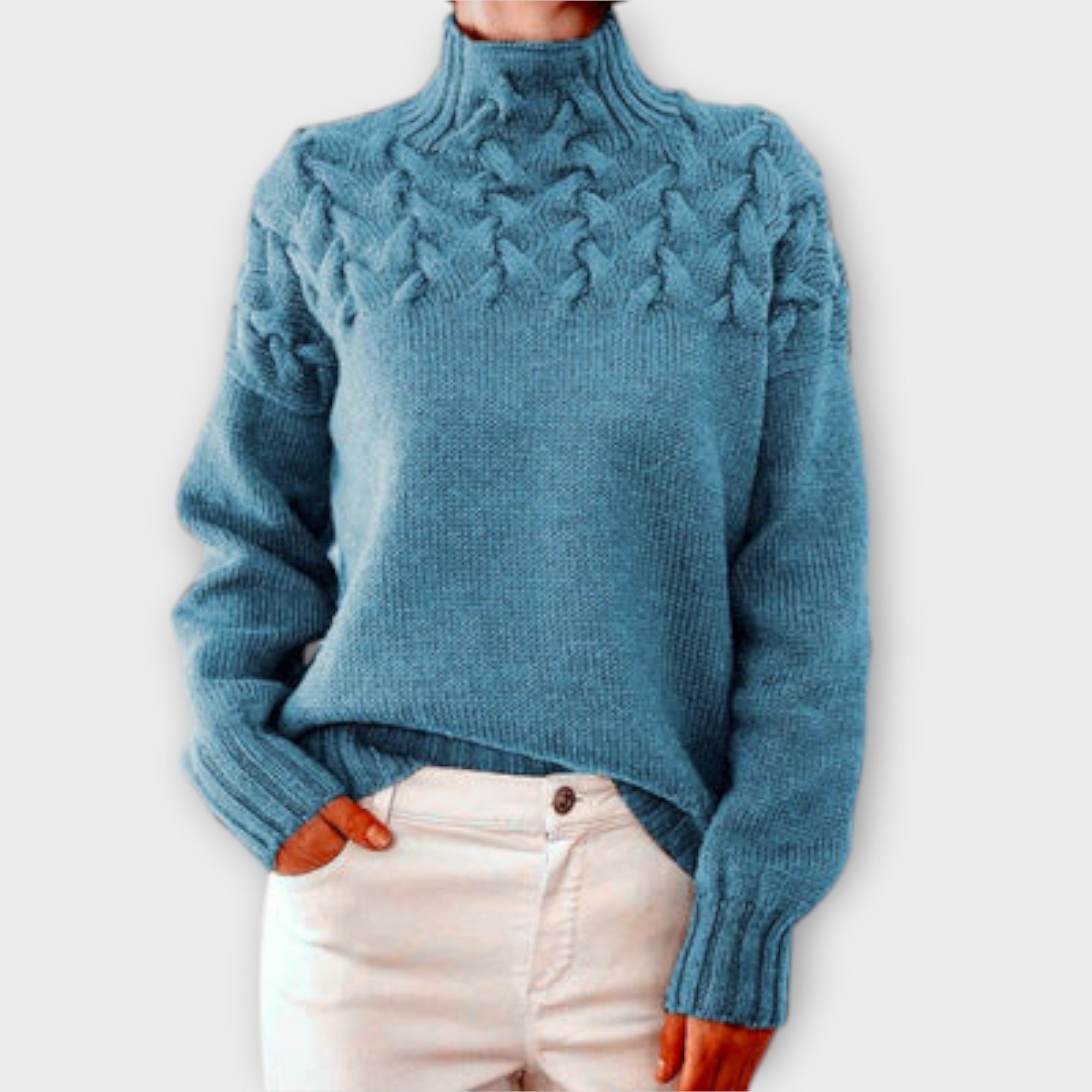 Eva - Schwarzer Damenpullover mit Zopfstrick-Detail