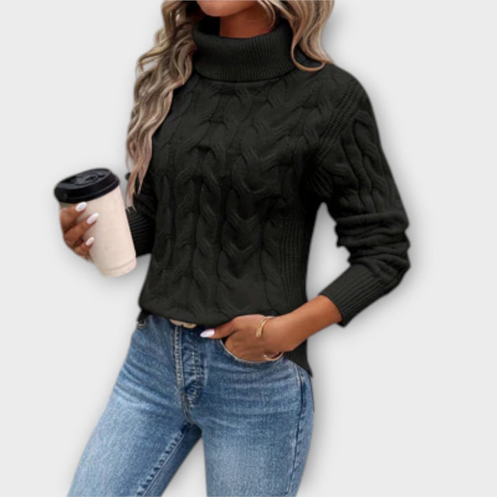 Amelia - Elegante dolcevita rosa con motivo a trecce