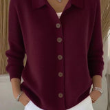Josefina | Strickjacke mit Kragen und Knöpfen