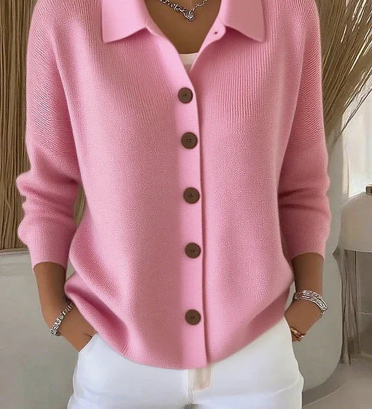 Josefina | Strickjacke mit Kragen und Knöpfen