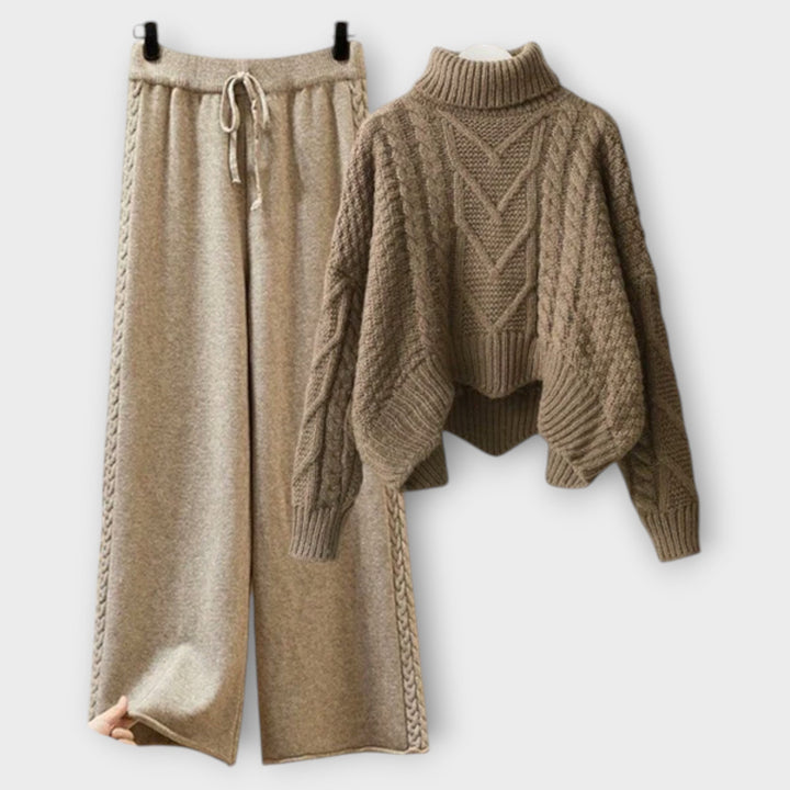 Olivia - Completo in maglia elegante beige