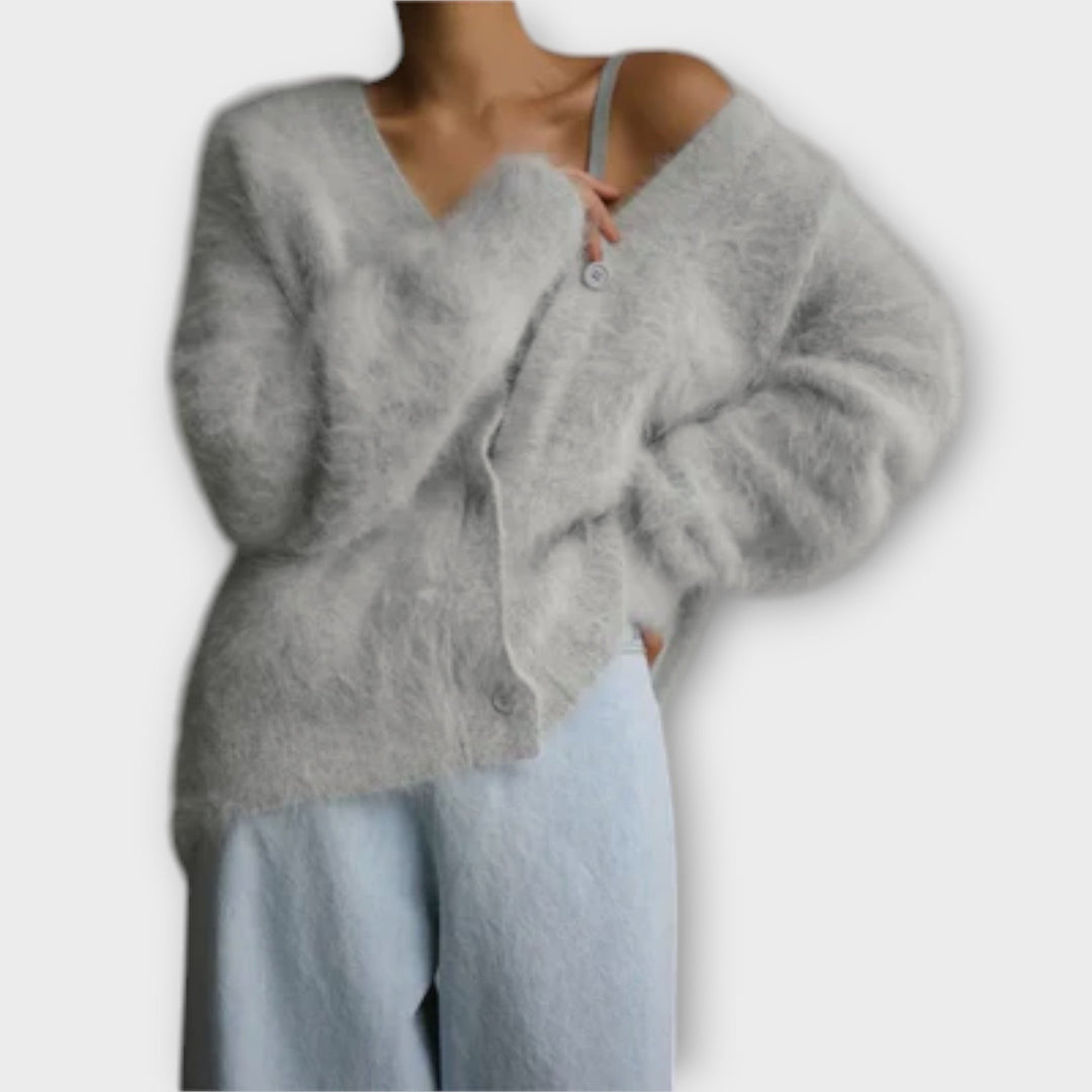 Dahlia - Élégant cardigan duveteux beige