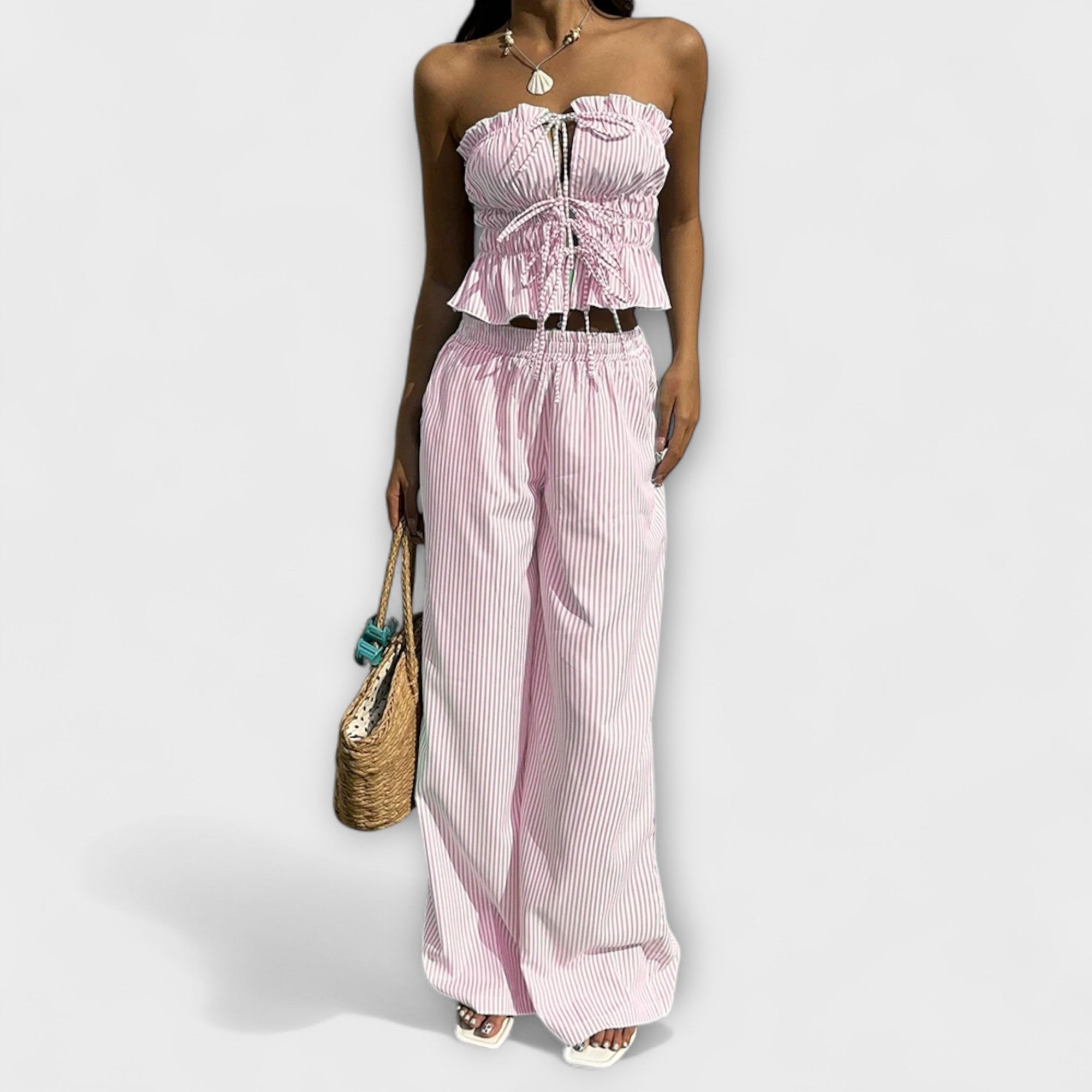Mia - Hellblaues Hosen-Set mit Rüschen-Top