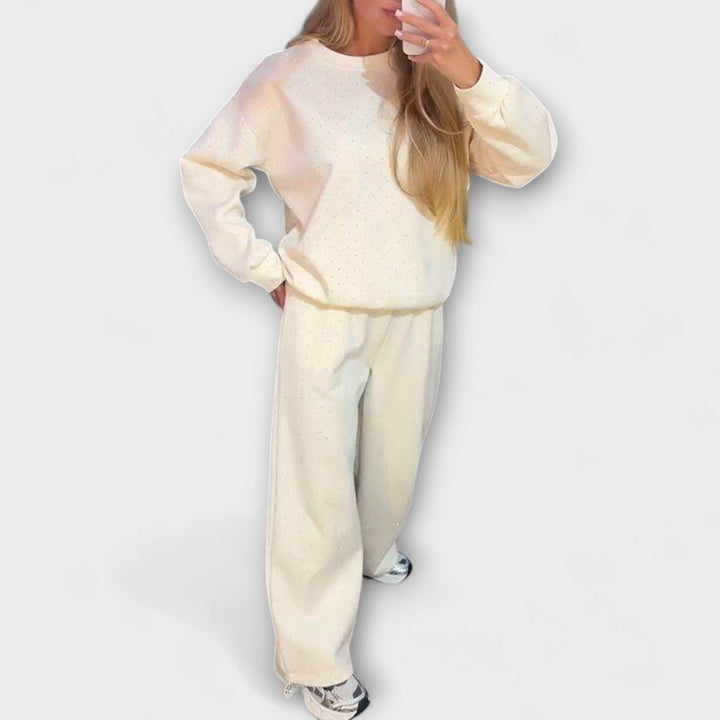 Meena - Completo casual color crema