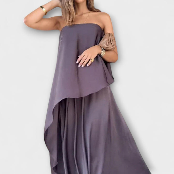 Ruby - Set grigio con top a fascia e gonna